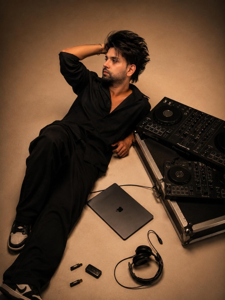 DJ Arush Studio & Decks Session